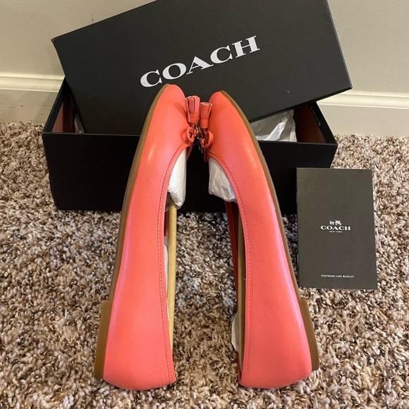 NIB Authentic Coach Flat - Picture 3 of 11